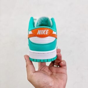 Nike Dunk Low - Image 3