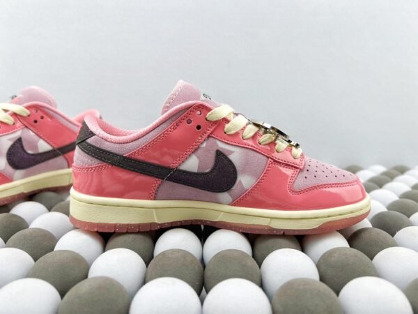 NK Dunk Low Pink Stars King of Cost-Effectiveness