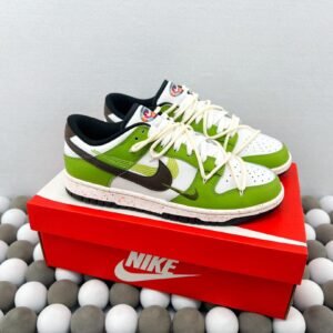 Nike Dunk Low - Image 12