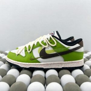 Nike Dunk Low - Image 8