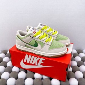 Pure original Dunk Low SE "85" double hook - Image 10