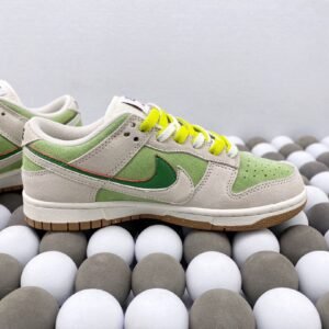 Pure original Dunk Low SE "85" double hook - Image 5