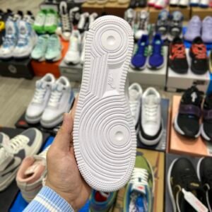 Air Force 1 Low - Image 6