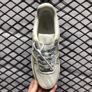 Air Force 1 Low - Image 9