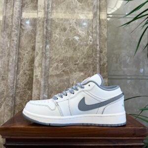 Fragment x Air Jordan 1 Low OG SP Jordan 1 - Image 8