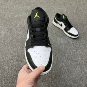 Fragment x Air Jordan 1 Low OG SP Jordan 1 - Image 8