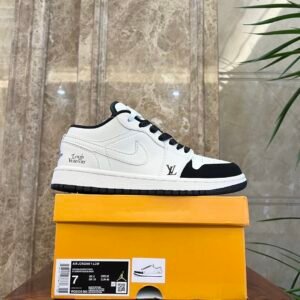 Fragment x Air Jordan 1 Low OG SP Jordan 1 - Image 3