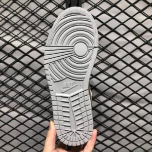 Fragment x Air Jordan 1 Low OG SP Jordan 1 - Image 3