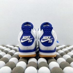 Pure original Air Jordan 4 - Image 2