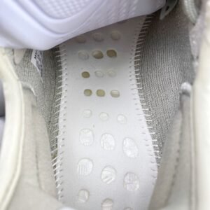 Yeezy 350v2 Series - Image 4