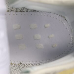 Yeezy 350v2 Series - Image 6