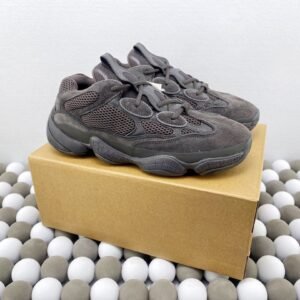Yeezy 500 Series - Image 6