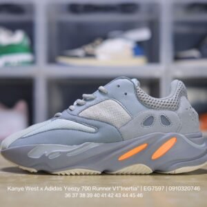 Yeezy 700 Series - Image 7