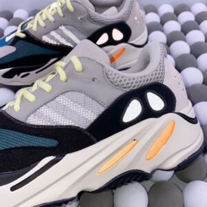 Yeezy 700 Series - Image 8