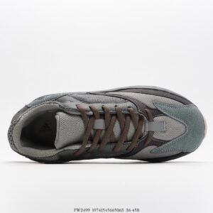 Yeezy 700 Series - Image 10