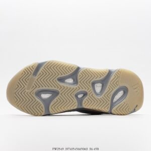 Yeezy 700 Series - Image 6