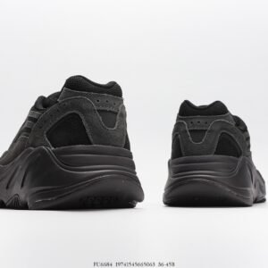 Yeezy 700 Series - Image 10