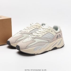 Yeezy 700 Series - Image 3