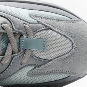 Yeezy 700 Series - Image 6