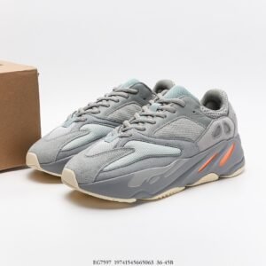 Yeezy 700 Series - Image 5