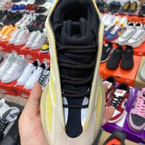 Yeezy 700 Series - Image 8