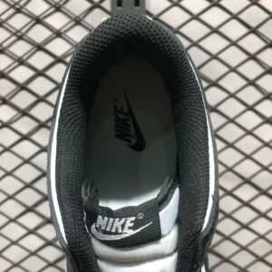 Nike Dunk Low - Image 4