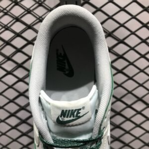 Nike Dunk Low - Image 7