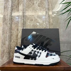 Nike Dunk Low - Image 7
