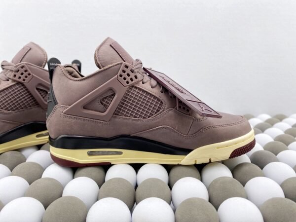 Pure original Air Jordan 4