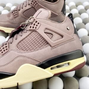 Pure original Air Jordan 4 - Image 2