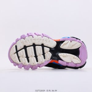 Balenciaga - Image 7