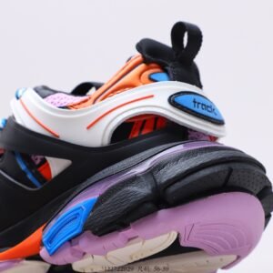 Balenciaga - Image 4