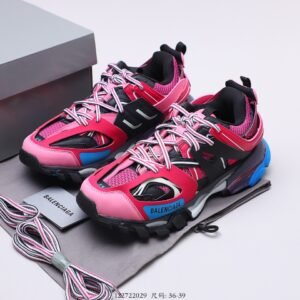 Balenciaga - Image 4