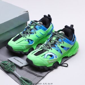 Balenciaga - Image 5