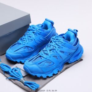 Balenciaga - Image 2