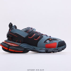 Balenciaga - Image 6