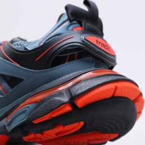 Balenciaga - Image 2