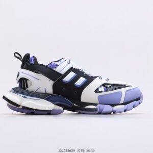 Balenciaga - Image 7