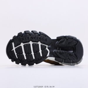 Balenciaga - Image 6