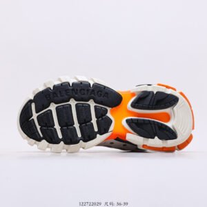 Balenciaga - Image 10