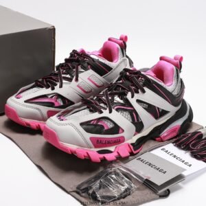 Balenciaga - Image 5