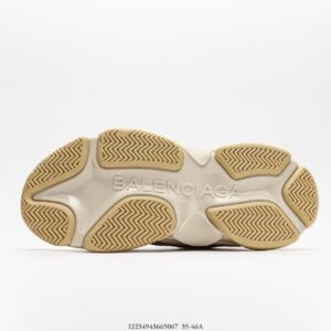 Balenciaga - Image 8