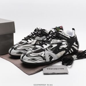 Balenciaga - Image 4