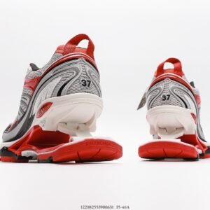 Balenciaga - Image 7
